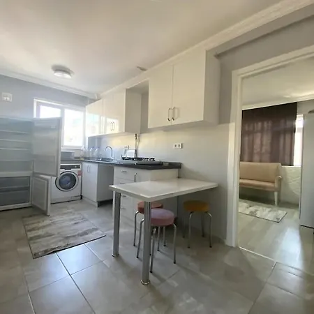Apartamento Near To Taksim /visa Center Istambul